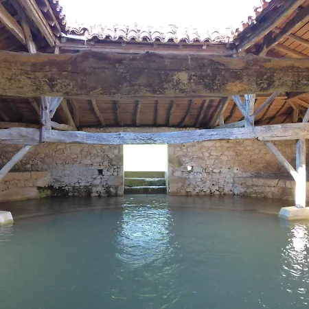 Carreron Gites Chalet Gondrin